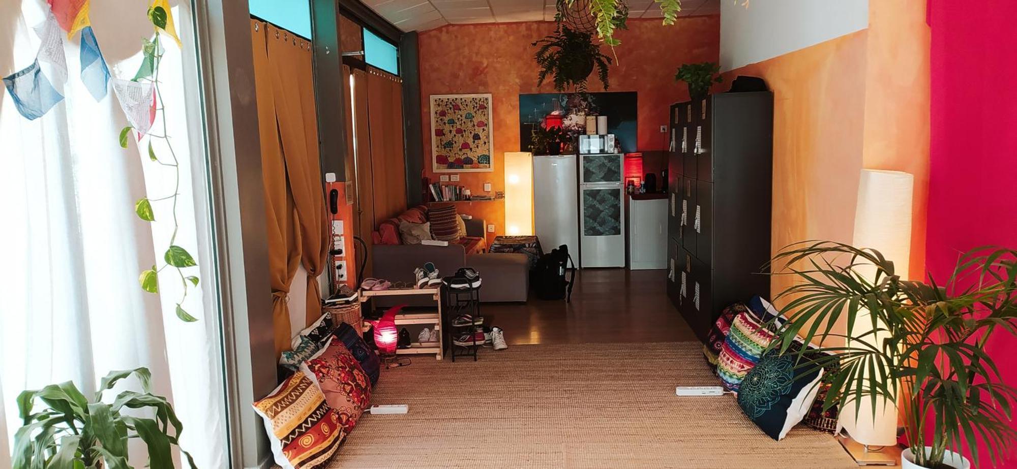 Nirvana Yoga Center 阿雷西费 外观 照片